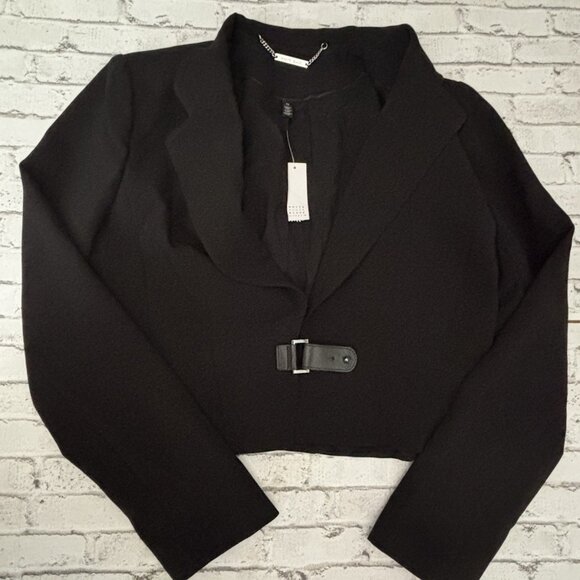 White House Black Market Jackets & Blazers - White House Black Market Black Cropped Suit Jacket Size 12 NWT